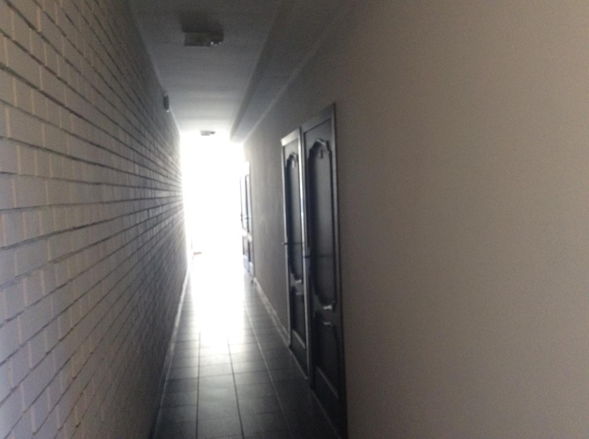 Hotel Travel Λβιβ Εξωτερικό φωτογραφία